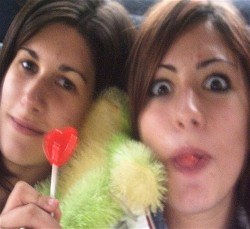 NIKA,EVA Y......LA PIRULETA!!